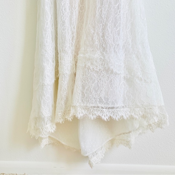 Olia Zavozina Isabelle Lace A-Line Peekaboo Layered Wedding Gown - Picture 8 of 13